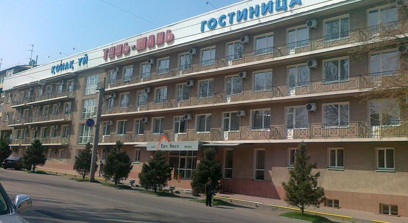 City Hotel Tien Shan Koktobe Eksteriør billede
